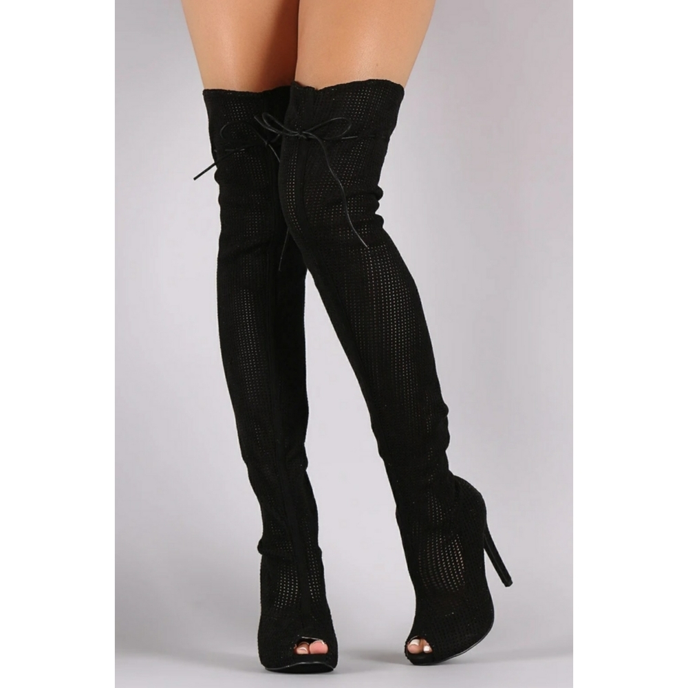 𝙇𝙖𝙨𝙩 6 & 7.5🍷Perforated Open Toe Over Knee - Picture 2 of 4